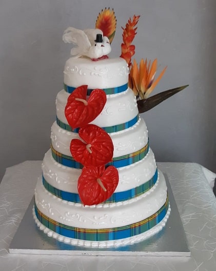 Wedding Cake Mariage Et Anniversaire Pieces Montees Choux En Essonne